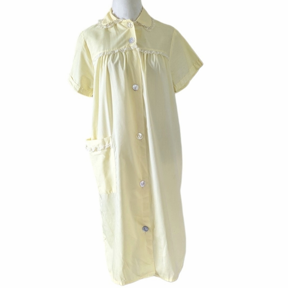 Vintage Button Down Nightgown Yellow Lace Trim w Pocket Sleep Shirt Dress Medium